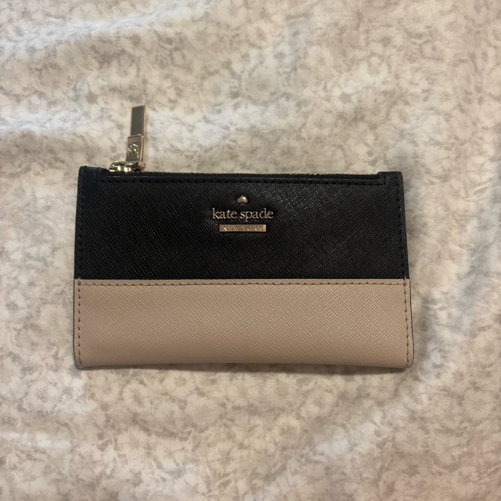 Kate Spade Black and Cream Wallet